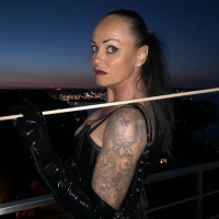 Domina Liane - Foto 28